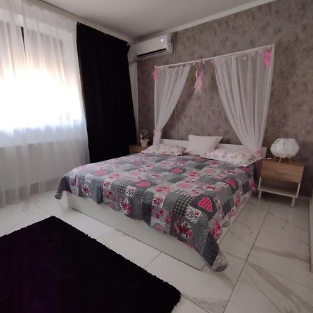 Tomis Promenada Apartment Констанца Екстериор снимка