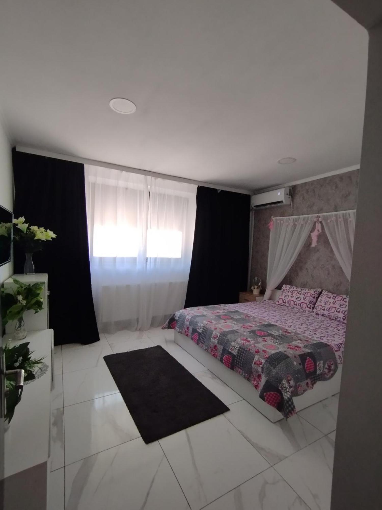 Tomis Promenada Apartment Констанца Екстериор снимка
